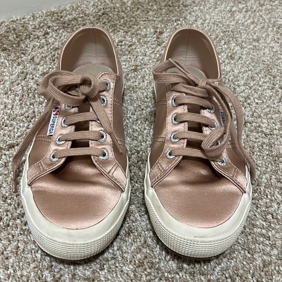 Superga Blush Satin Sneaker - Size 37.5 - Picture 4 of 11